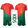 Baby Fußballbekleidung Portugal Ruben Dias #4 Heimtrikot WM 2022 Kurzarm (+ kurze hosen)